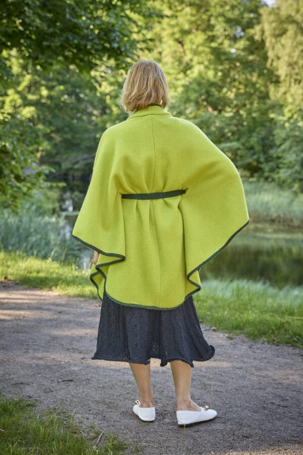 Women's wool poncho ANGELA kiwi - Image 3